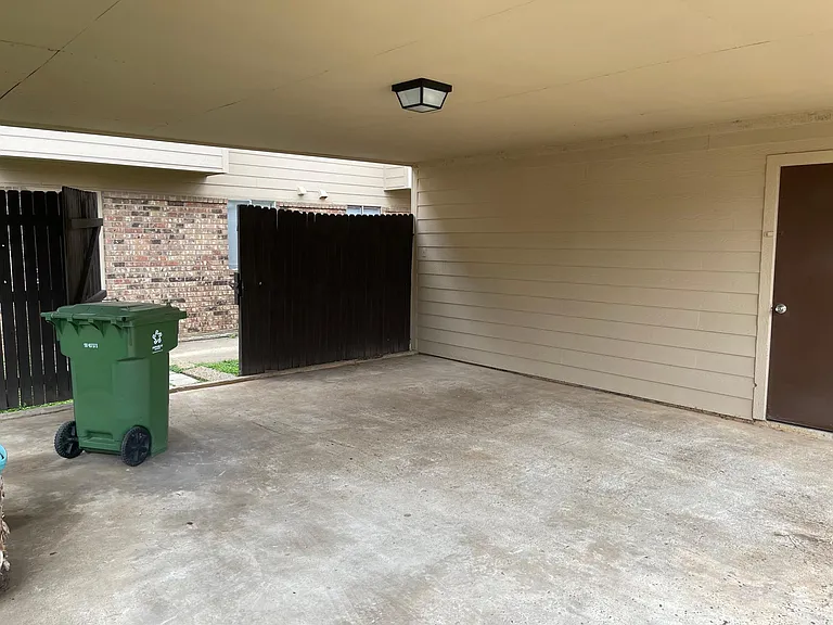 Carport