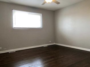 1522 E Lillian Ave, Arlington Heights, IL 60004