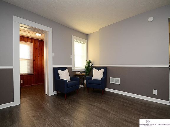 5th image of 520 N 11th St