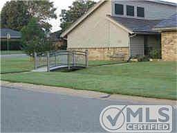 2nd image of 513 Medina Dr
