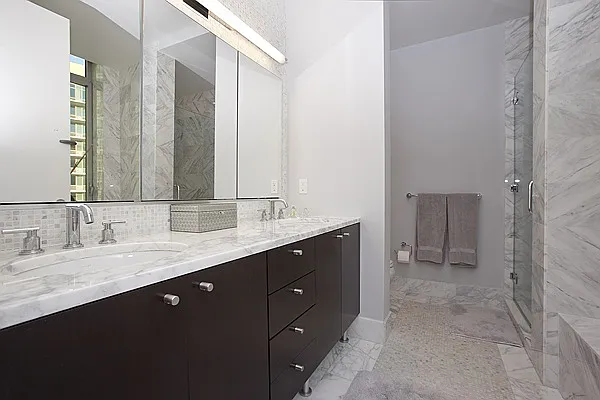 Sold by Nest Seekers International | media 9