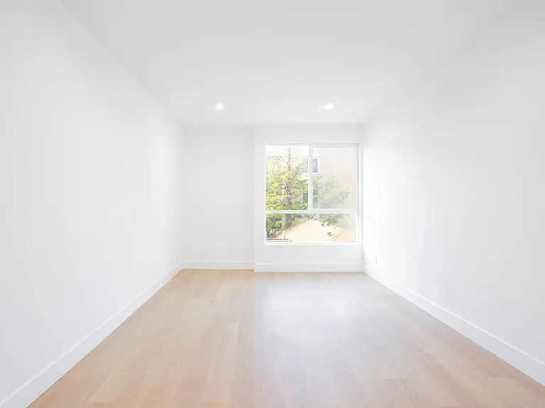 Welcome to 1616 Serrano Ave — Photo 16