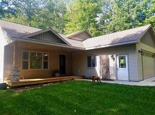 1595 Round Lake Rd, Interlochen, MI 49643