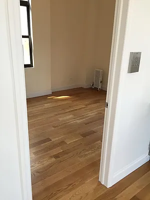 Rented by Sky Management | media 30