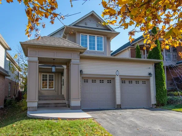 90 Autumn Ridge Trl, Kitchener, ON N2P 2K1