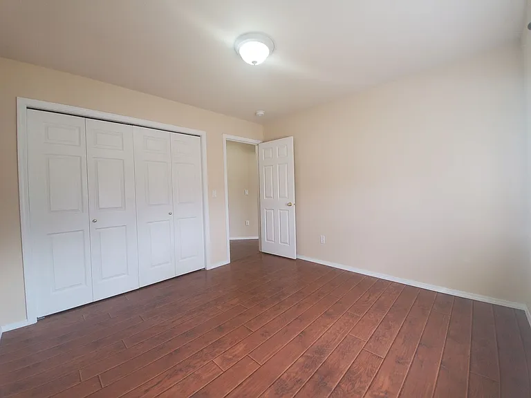 2421 S Arthur Ct — Photo 21