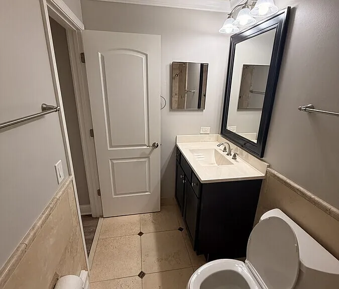 910 Curtiss St #12 — Photo 10