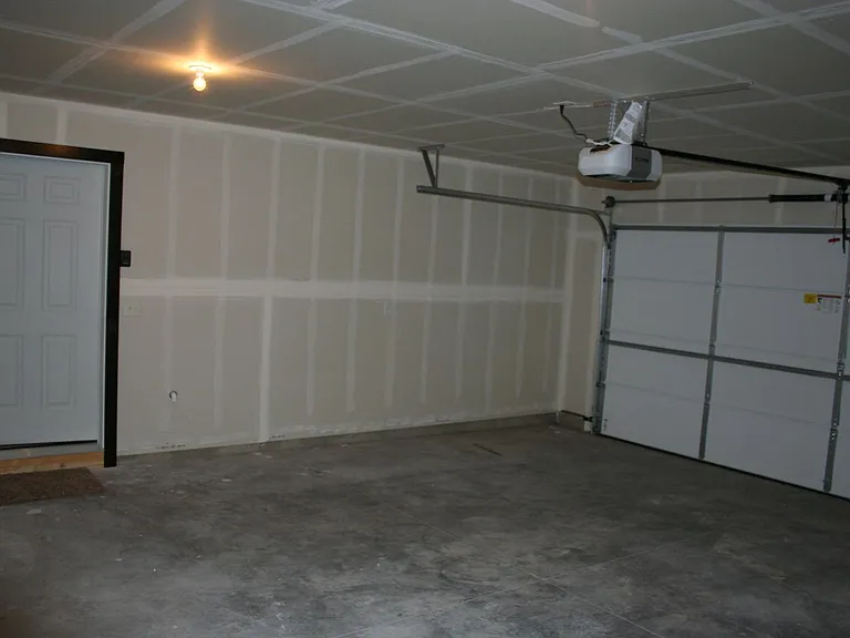 2282 Gallatin Green — Photo 18