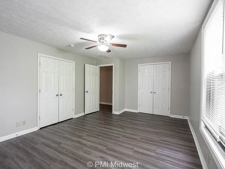 3736 N Meridian St — Photo 46