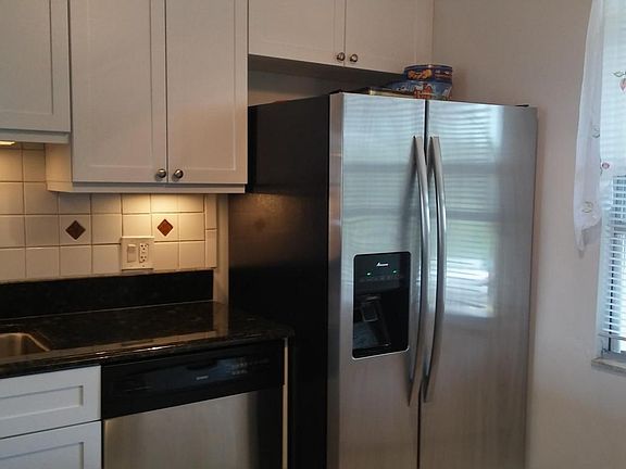4th image of 717 S Us Highway 1 APT 307