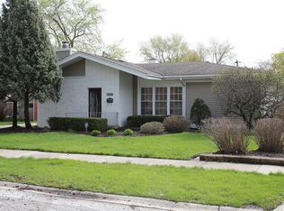 18509 Oakley Ave, Lansing, IL