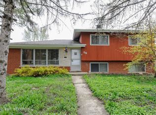59 Gifford Ct, Mundelein, IL 60060