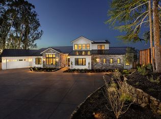 35 Grandview Pl, Walnut Creek, CA 94595