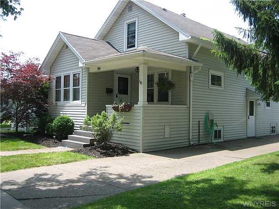 2nd image of 96 Linwood Ave