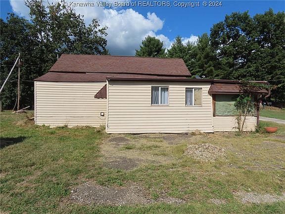 5th image of 409 Hill Ave