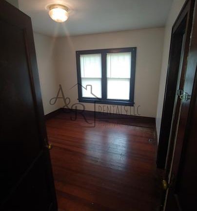 3rd image of 1207 W South St