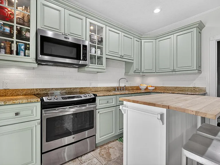412 El Prado — Photo 19