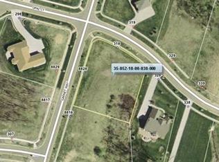 318 Opal Ct, Streetsboro, OH 44241