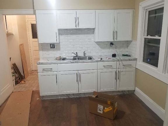 3rd image of 3379 E 140th St #1