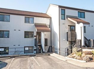 2034 Swallow Hill Rd APT 126, Pittsburgh, PA 15220