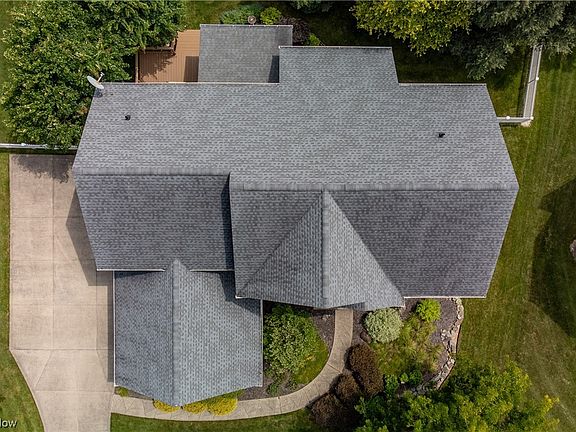 3rd image of 3050 Marla Ct