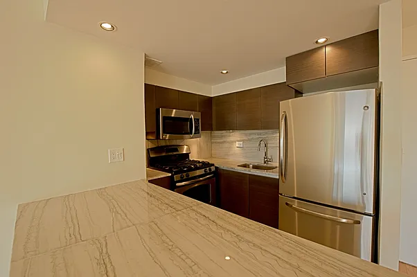 Rented by Stonehenge NYC LLC | media 8