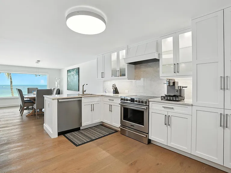 9517 Gulf Shore Dr #401 — Photo 22