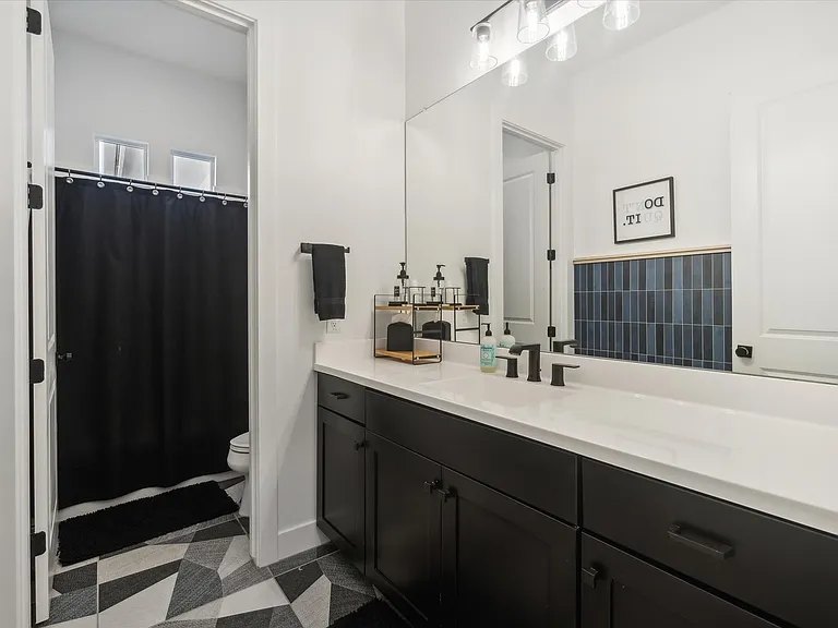 20717 E Pummelos Rd — Photo 34
