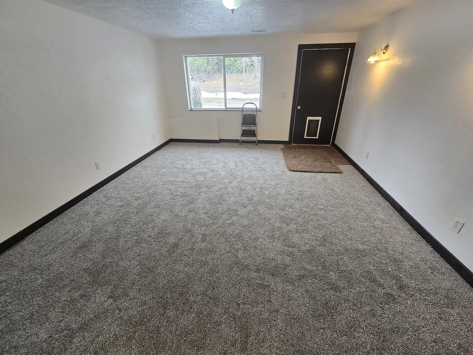 2 bed, 1500 sqft, $2,695 — Photo 3
