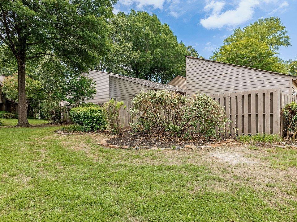 1st image of 1644 Shadowmoss Ln
