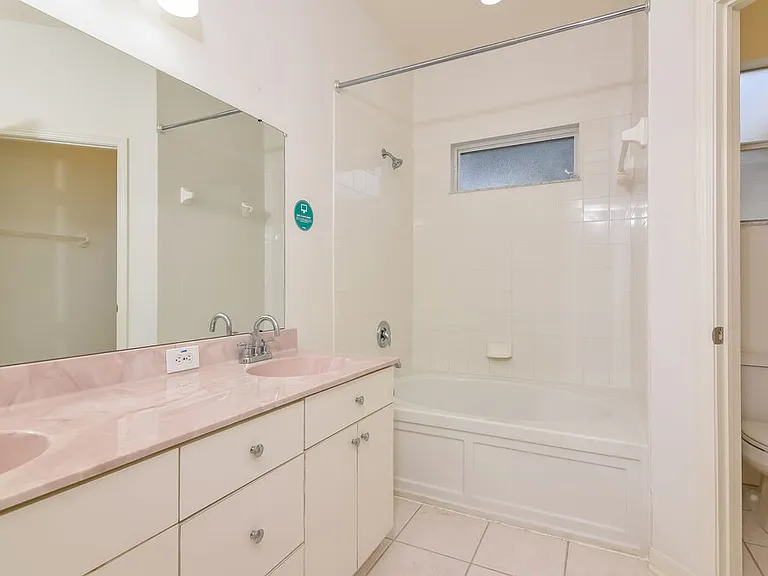 7936 Terrace Ridge Dr — Photo 11