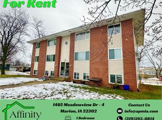 1485 Meadowview Dr #4, Marion, IA 52302