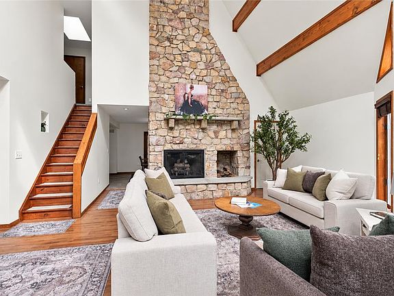 4th image of 175 Balsam Way