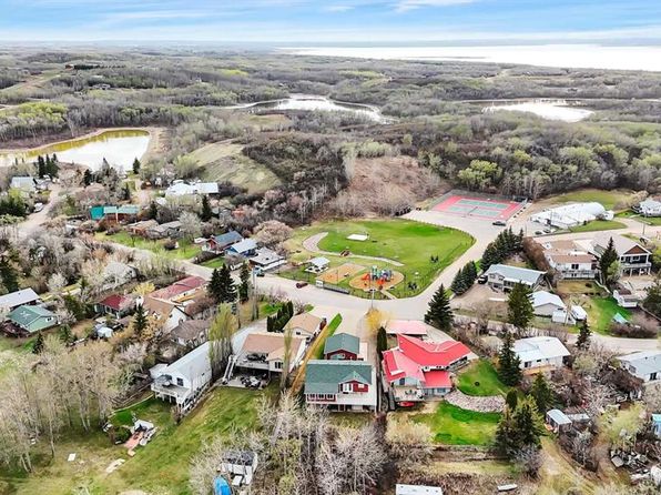 43A E Sands St, Rochon Sands, AB T0C 3B0