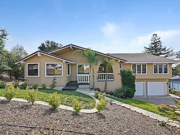 3rd image of 16475 Jackson Oaks Dr