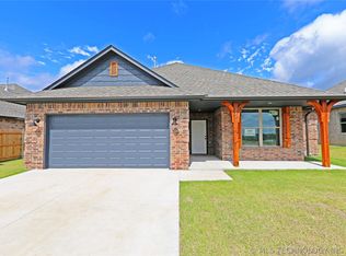 2807 Landmark Dr, Seminole, OK 74868