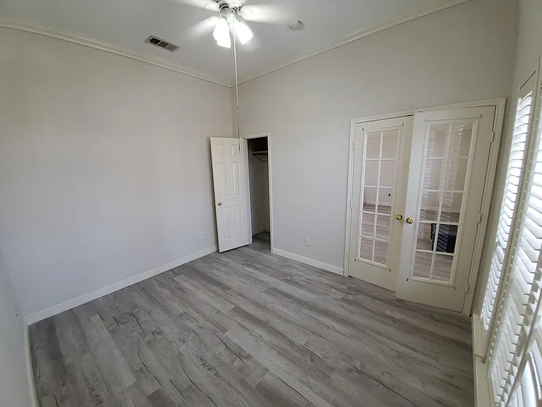 Room 1 (Can be used as Study or a bedroom)