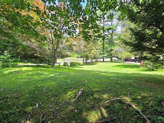 4th image of 59 Becker Street