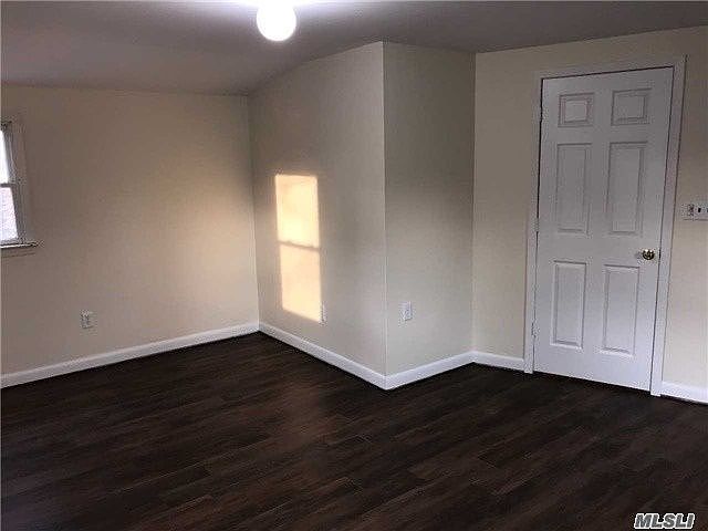 2nd image of 15 Leech Cir N