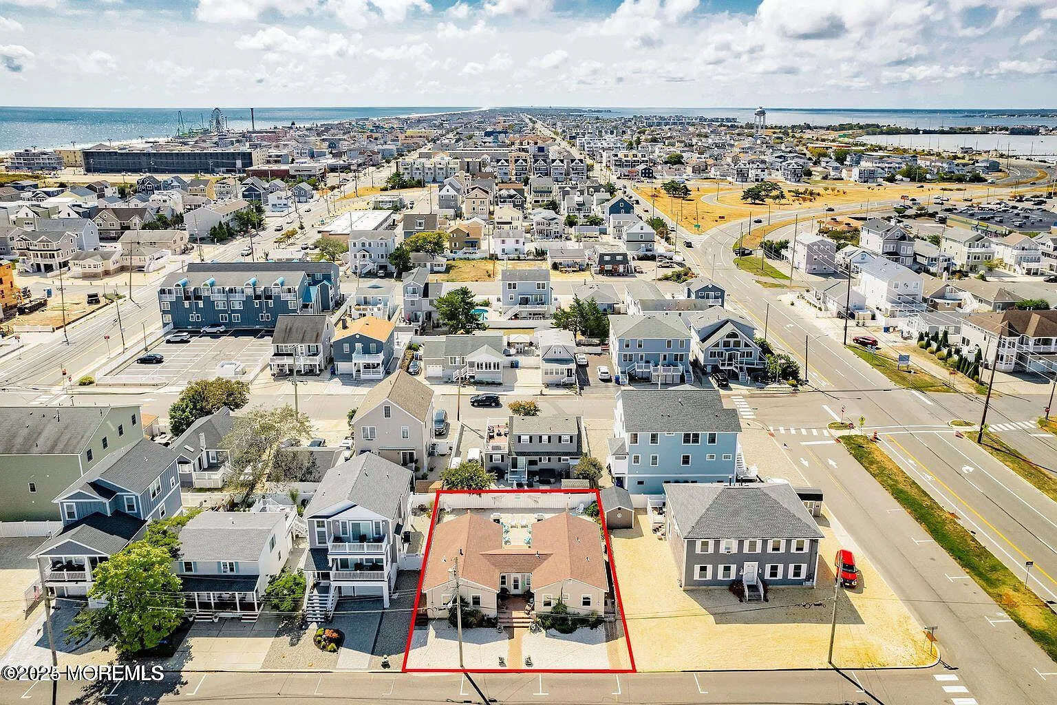 2 bed, $2,350 — Photo 2