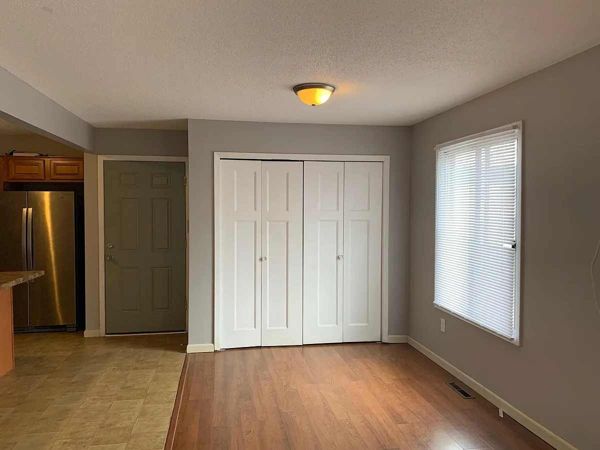 Building Photo - 918 Wescott Trl #104