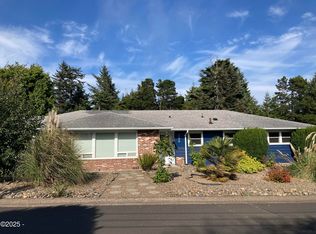 255 SE Penter Ln, Newport, OR 97365