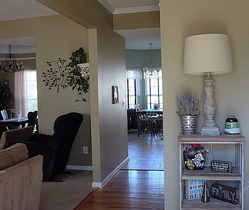 4th image of 12301 Falconer Pl