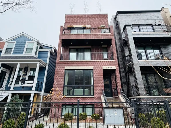 2650 N Racine Ave #3, Chicago, IL 60614