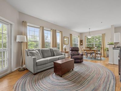 270 Riverbend Dr APT 2F, Charlottesville, VA, 22911