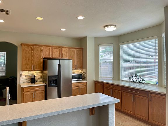 3rd image of 9525 River Rose Way