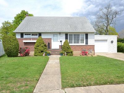 3065 Xavier Court, Oceanside, NY, 11572