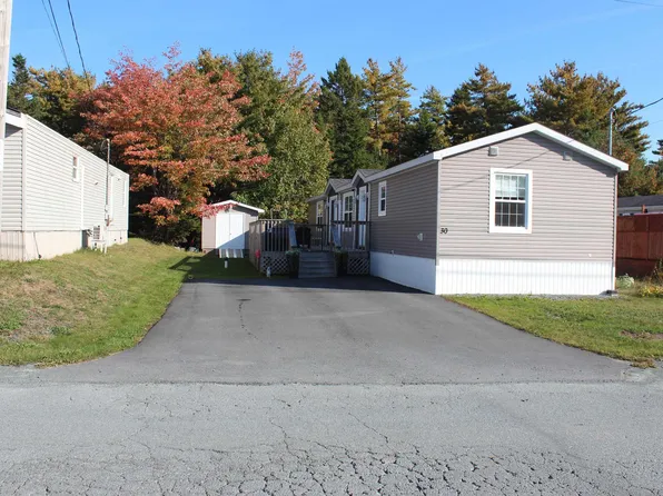 30 Bumpy Ln, Lake Echo, NS B3E 1B8