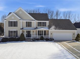 2132 Summerchase Rd NE, Canton, OH 44721