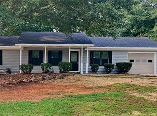 936 Curry Cir SE, Conyers, GA 30094